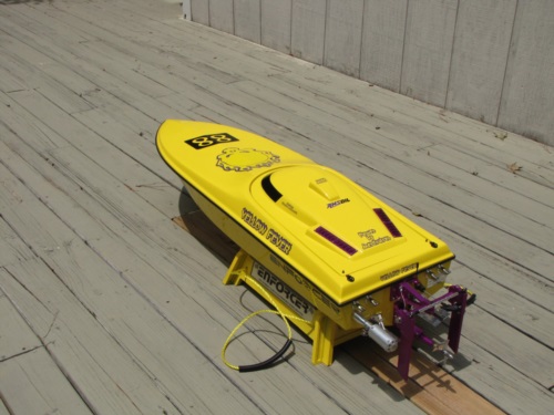 Cool R/C Speedboat